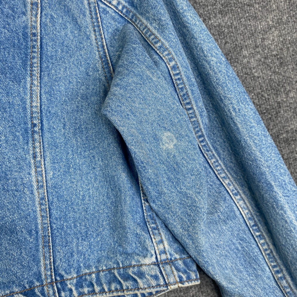 Vintage Lee Cropped Denim Jacket Womens Medium Light Wash Velvet Collar USA Made - Picture 13 of 14